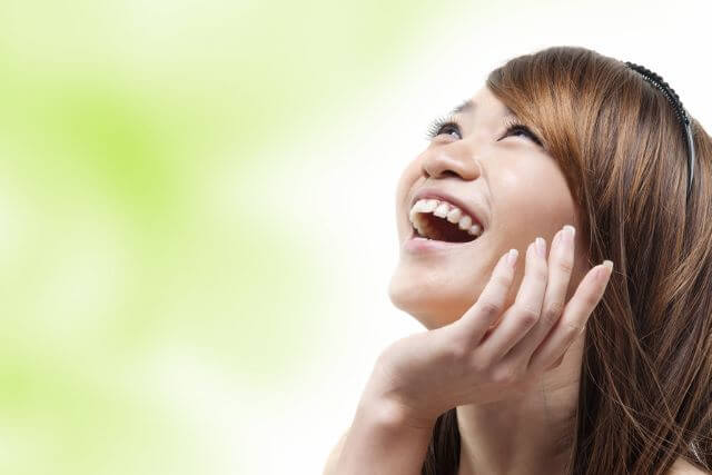 Sure! You Can Be A Feminist and Also Feminine.